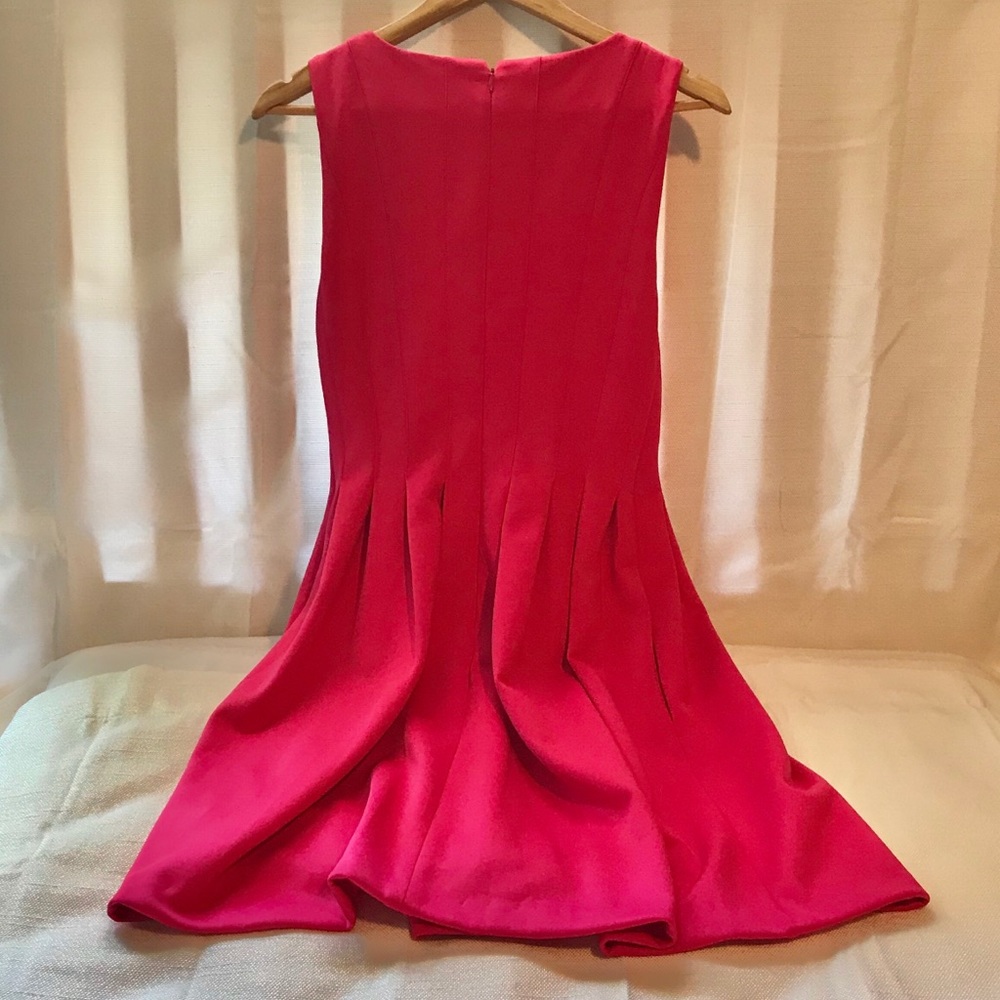 Calvin Klein Women’s Dress Size S/M EUC - Picture 2 of 4